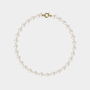 THE CONTEMPORARY PEARL NECKLACE