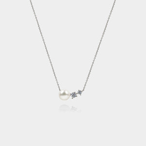 MARLOWE PEARL NECKLACE