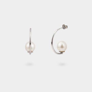 CONTEMPORARY PEARL EARRINGS