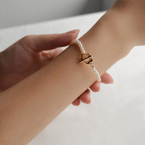 FLORA PEARL BRACELET