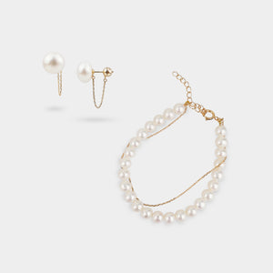 OILLE PEARL CHAIN EARRINGS + THE CLASSIC PEARL-SILVER LAYERING BRACELET