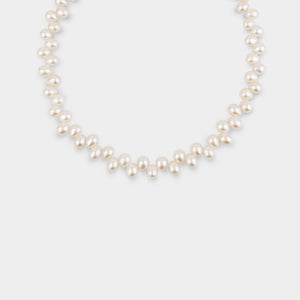 THE TWISTED PEARL CHOCKER